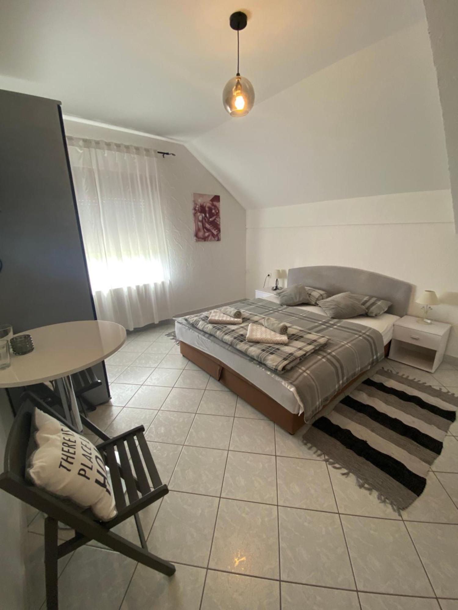 Guesthouse Magdalena Rakovica Luaran gambar