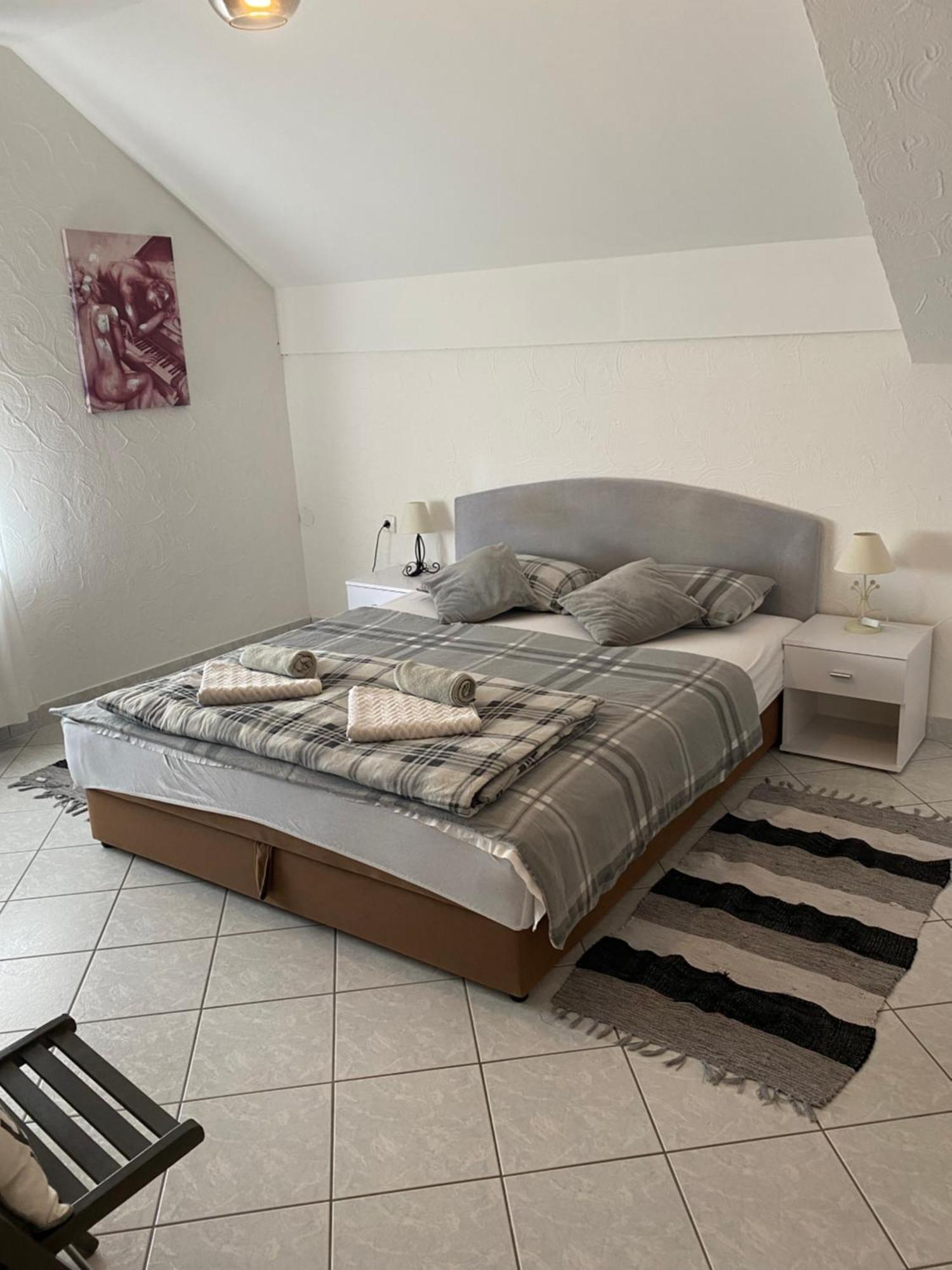 Guesthouse Magdalena Rakovica Luaran gambar