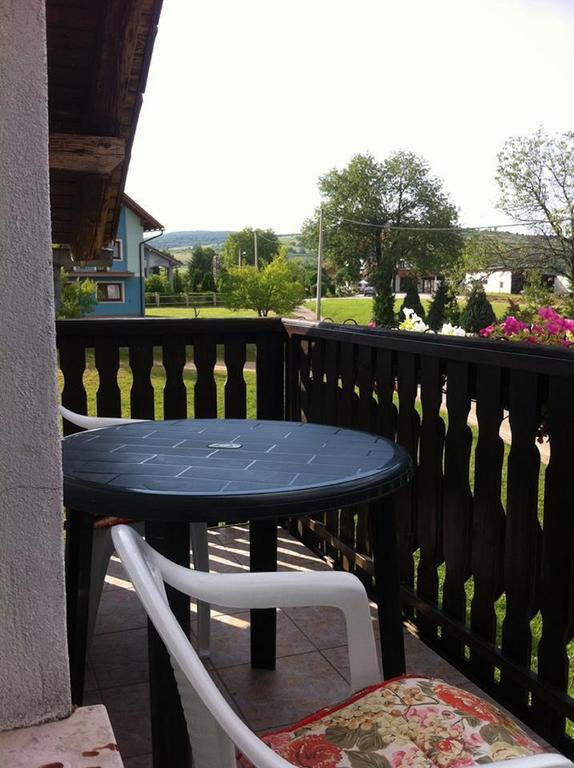 Guesthouse Magdalena Rakovica Luaran gambar